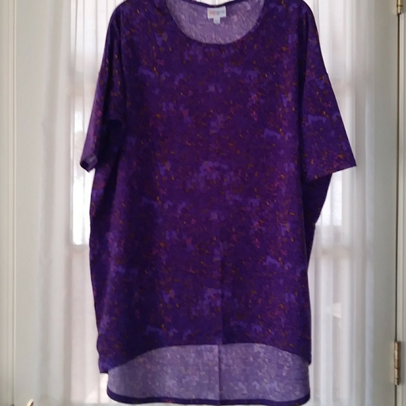 LulaRoe Irma - Picture 1 of 2